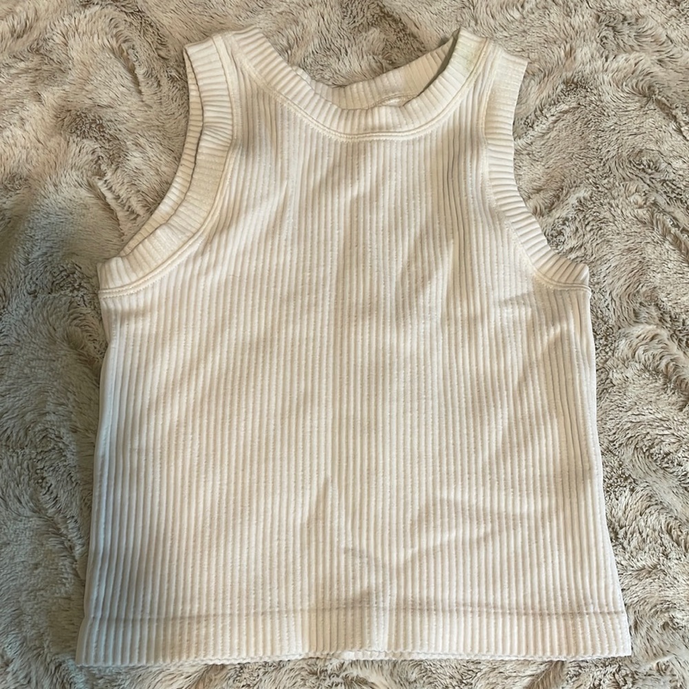 BASIC WHITE TANK